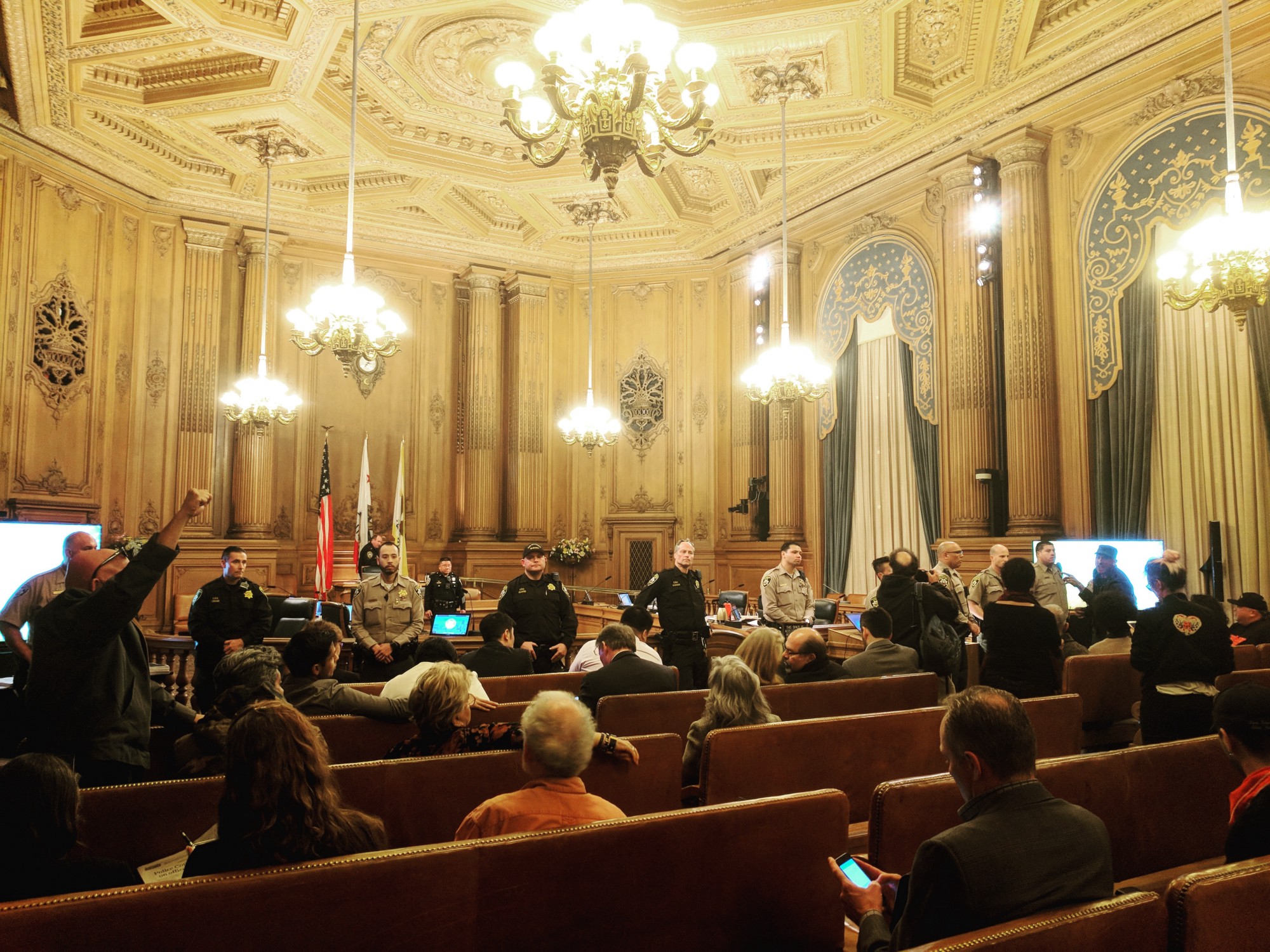 #NoTasersSF – Police Commission Vote